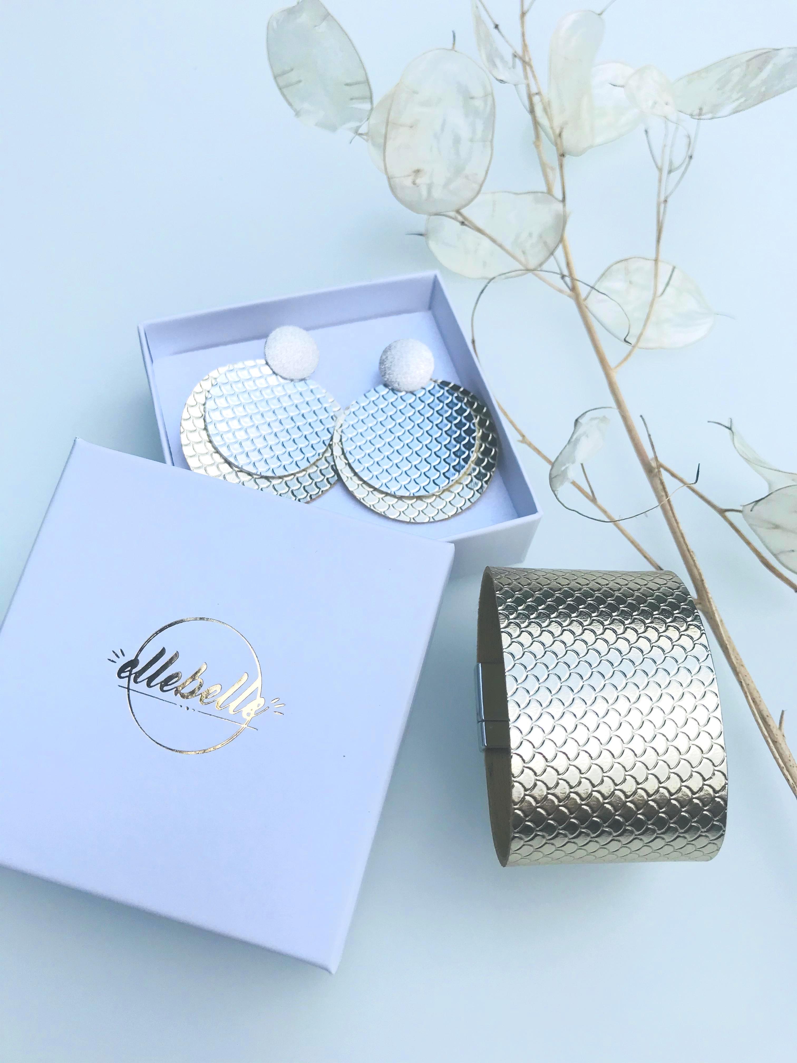 Handmade earrings and bracelet